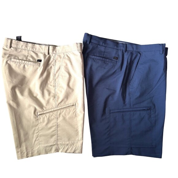 Pair of Greg Norman Mens Stretch Cargo Shorts Beige & Navy W38 Polyester/Spandex - Picture 1 of 11